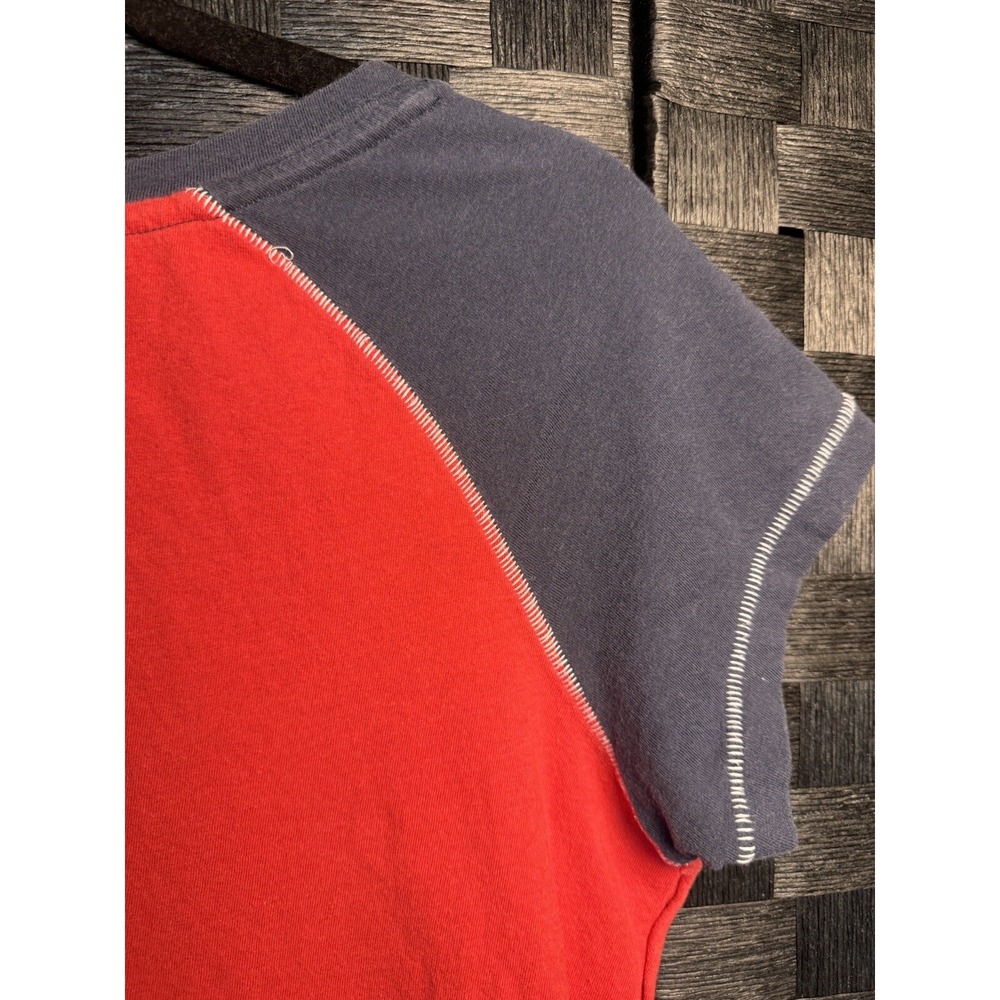 St. Louis Cardinals Womens Large Red Short Sleeve Raglan Sleeve V Neck - Picture 13 of 16